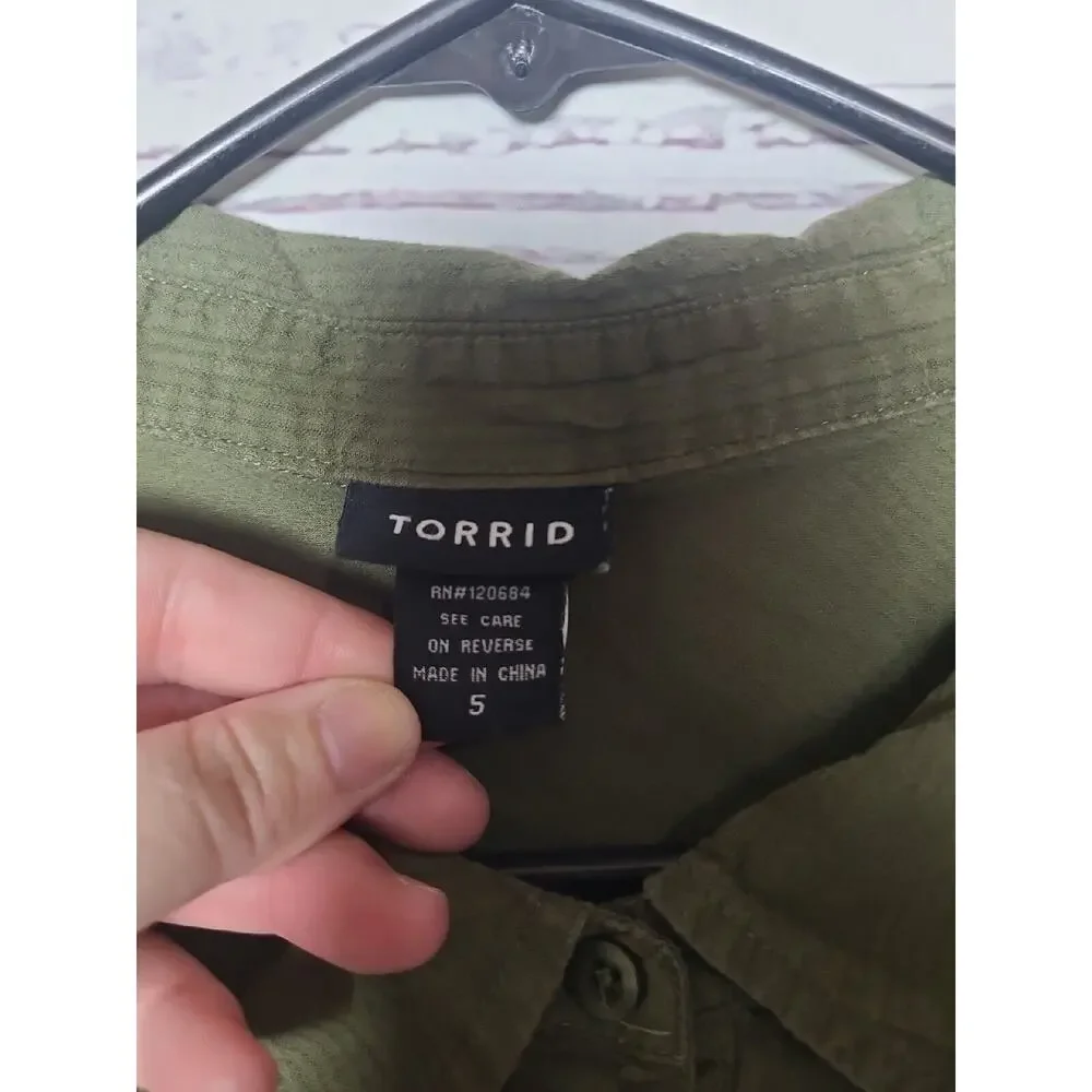 Torrid Olive Green Pintuck 1/2 Button Collared Roll‎ Tab Sleeve Top Womans Sz 5x